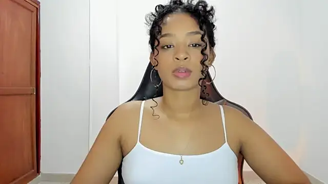 avellanatammy online show from 10-14-25, 02:45