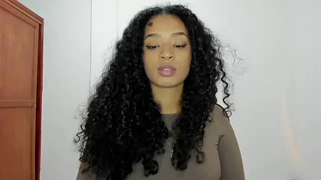 avellanatammy online show from 10-15-25, 07:41