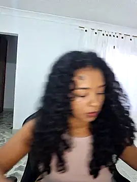 avellanatammy online show from 04-28-26, 03:06