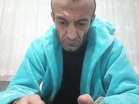 Aktorihann online show from 10-10-25, 01:15