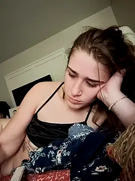 Snapshot of halobabe7620 chatting on 02-14-25, 03:54 halobabe7620 online show from 02-14-25, 03:54