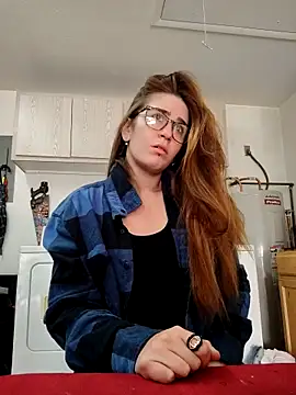 Snapshot of halobabe7620 chatting on 03-03-25, 09:26 halobabe7620 online show from 03-03-25, 09:26