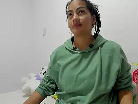 SamanthaBeke online show from 04-26-26, 04:32