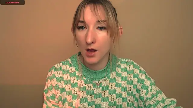 AmandaSell online show from 12-19-25, 09:05