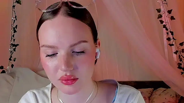 MishkaMe online show from 02-08-25, 06:44