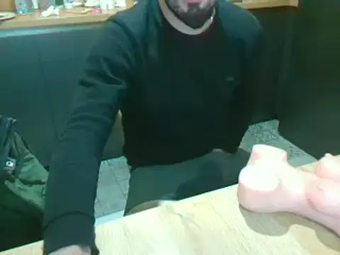 Snapshot of giorgakaci69 chatting on 12-27-24, 01:18 giorgakaci69 online show from 12-27-24, 01:18