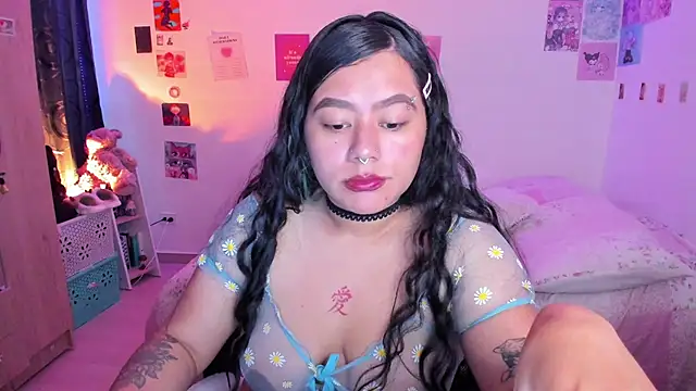 Snapshot of StephaniFox chatting on 12-28-24, 10:34 StephaniFox online show from 12-28-24, 10:34