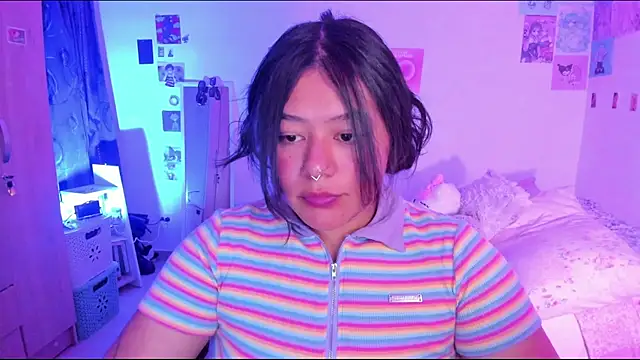 Snapshot of StephaniFox chatting on 01-25-25, 04:13 StephaniFox online show from 01-25-25, 04:13