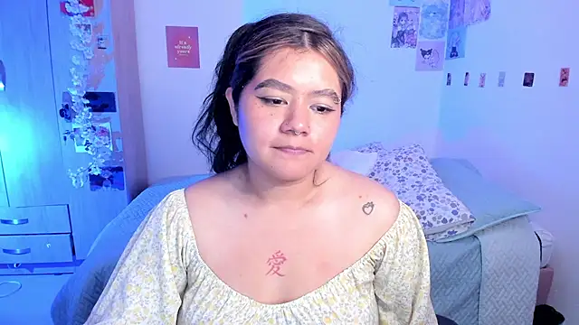 Snapshot of StephaniFox chatting on 03-14-25, 02:53 StephaniFox online show from 03-14-25, 02:53