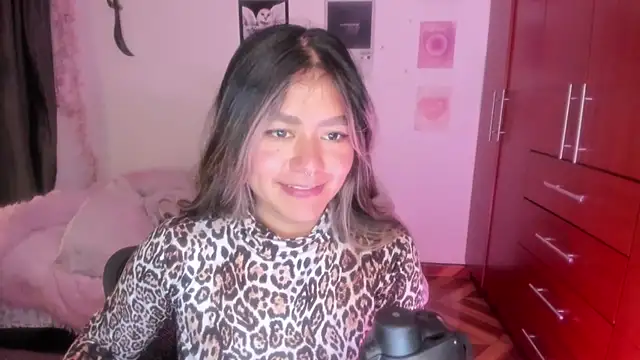 StephaniFox online show from 01-17-26, 12:04