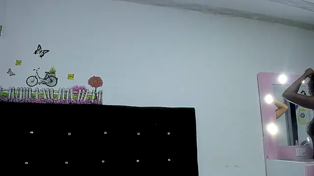 LariissaWilson online show from 09-12-25, 05:29