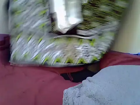 Snapshot of heather_savage chatting on 10-22-25, 10:09 heather savage online show from 10-22-25, 10:09