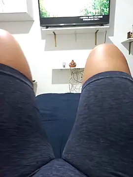 Snapshot of buterfly1519 chatting on 11-02-25, 01:19 buterfly1519 online show from 11-02-25, 01:19