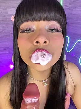 Snapshot of Bubalu_Uwwu chatting on 11-28-25, 10:23 Bubalu Uwwu online show from 11-28-25, 10:23