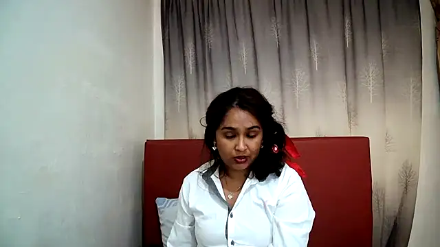 Snapshot of Cute_Indian00 chatting on 01-20-25, 09:03 Cute Indian00 online show from 01-20-25, 09:03