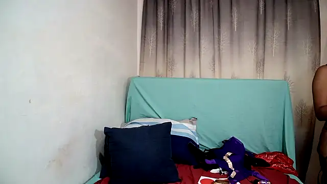 Snapshot of Cute_Indian00 chatting on 02-12-25, 05:58 Cute Indian00 online show from 02-12-25, 05:58