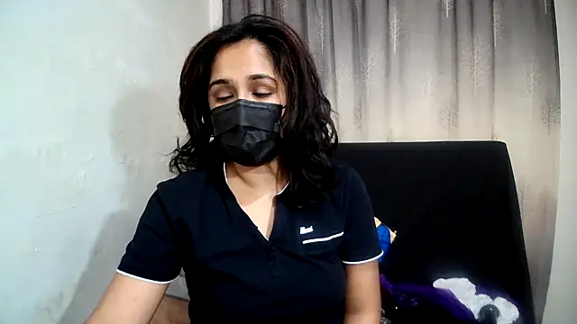 Snapshot of Cute_Indian00 chatting on 03-20-25, 09:59 Cute Indian00 online show from 03-20-25, 09:59