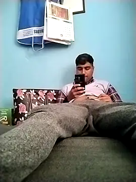 SweetFatBoy online show from 04-15-26, 07:37