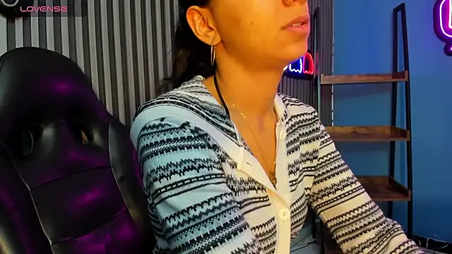 Tamaraakins online show from 03-11-25, 11:33