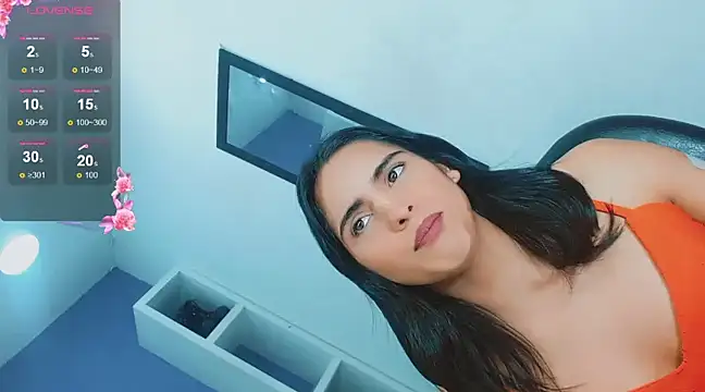 Snapshot of valentina_princess_ chatting on 03-13-25, 07:53 valentina princess online show from 03-13-25, 07:53