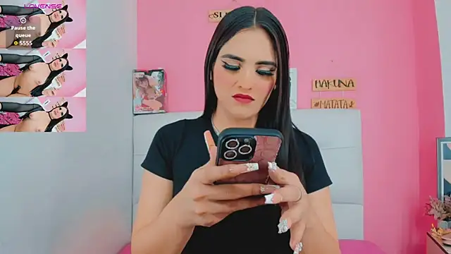 Snapshot of valentina_princess_ chatting on 05-07-26, 04:56 valentina princess online show from 05-07-26, 04:56