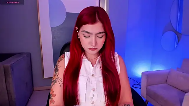 ViolettCastel online show from 09-18-25, 06:43