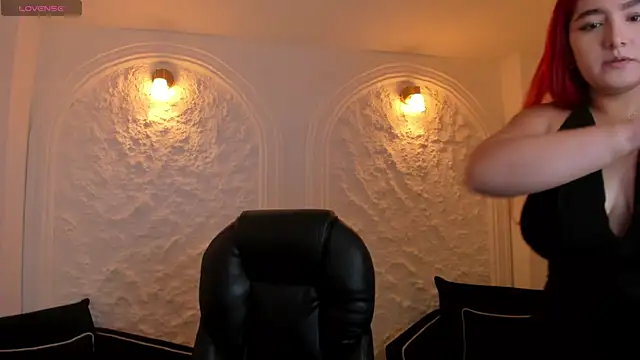 ViolettCastel online show from 10-05-25, 05:44