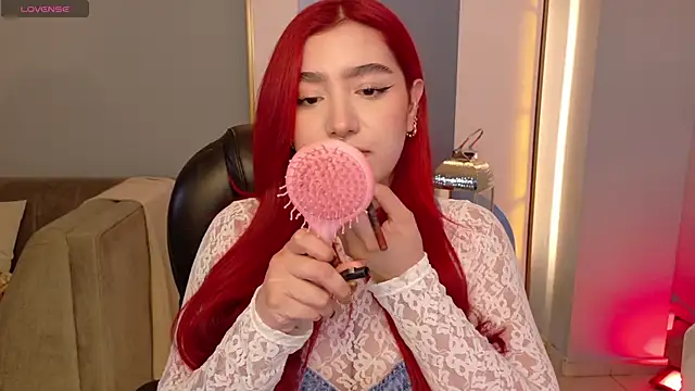 ViolettCastel online show from 11-14-25, 07:01