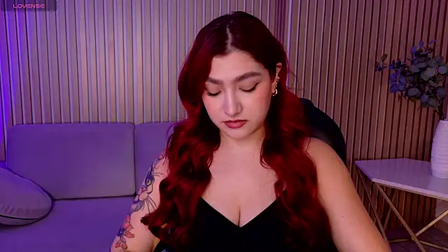 ViolettCastel online show from 02-19-26, 07:21