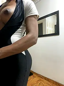 sweetsarabig22cm online show from 09-09-25, 02:22