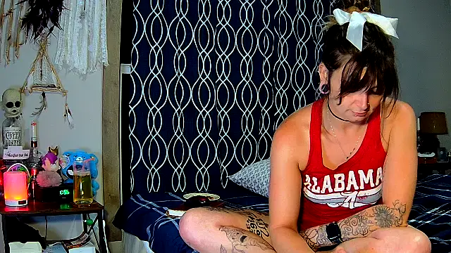 Snapshot of ZeelaXoXo chatting on 09-13-25, 04:01 ZeelaXoXo online show from 09-13-25, 04:01