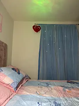 Kimmymadison- online show from 11-20-25, 07:02