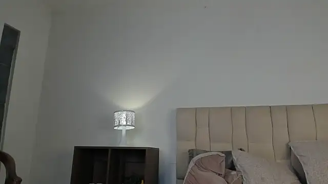 Roxxy mora online show from 01-17-25, 01:25