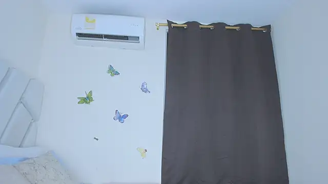 sofiacastillo01 online show from 02-14-26, 03:47