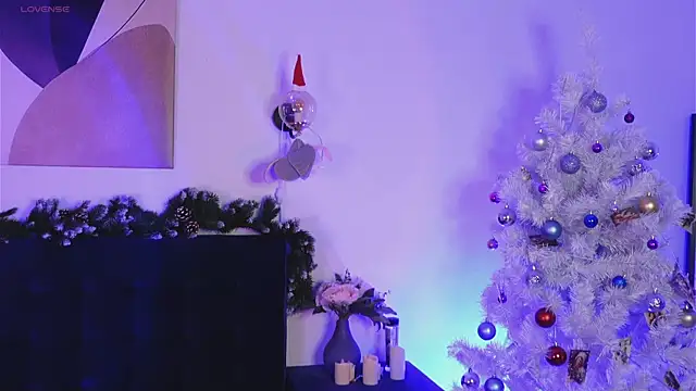 MrsPrude online show from 12-13-24, 08:41