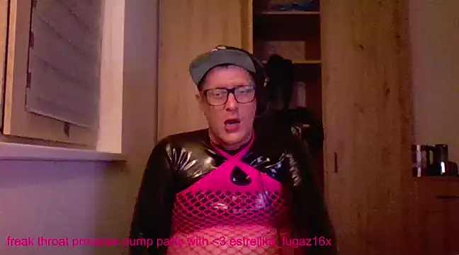 Snapshot of Bigthroaterboy chatting on 02-22-25, 05:02 Bigthroaterboy online show from 02-22-25, 05:02