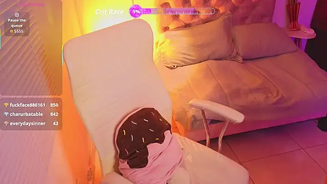 Snapshot of Nathaly-sky chatting on 11-28-25, 09:45 Nathaly-sky online show from 11-28-25, 09:45