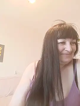 Snapshot of Women-pleasures chatting on 06-10-26, 06:23 Women-pleasures online show from 06-10-26, 06:23