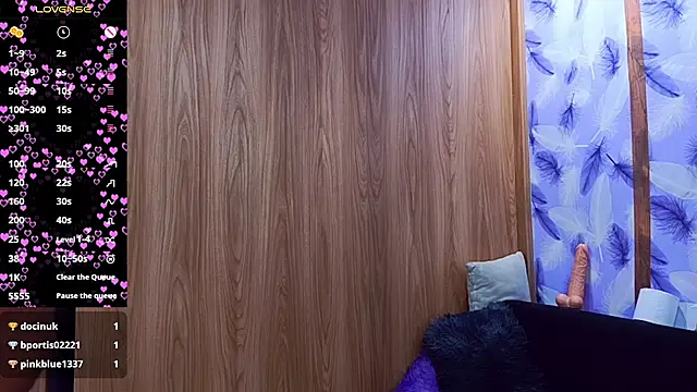 Molly ADY online show from 11-20-25, 07:24