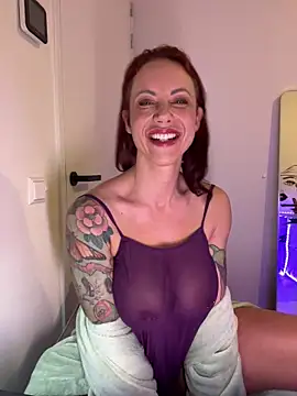 SmilingDutchie online show from 12-14-24, 07:25