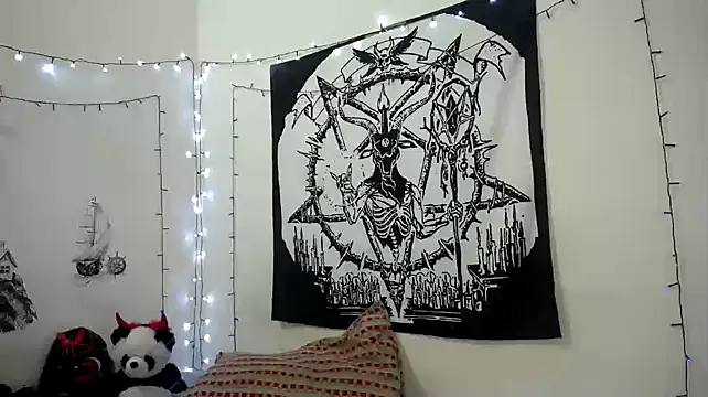 lili peach online show from 01-11-25, 10:40