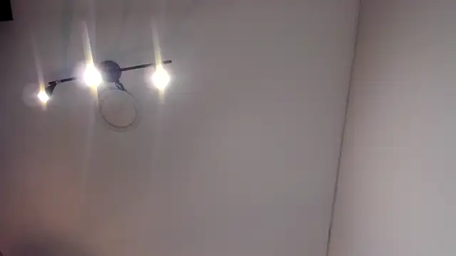 Snapshot of ANTONELLA__ROUSE_ chatting on 02-15-25, 08:11 ANTONELLA ROUSE online show from 02-15-25, 08:11