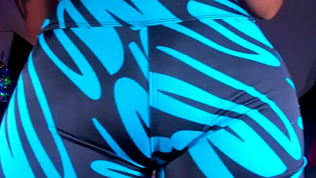 kerlysmith 24 online show from 12-15-24, 07:31