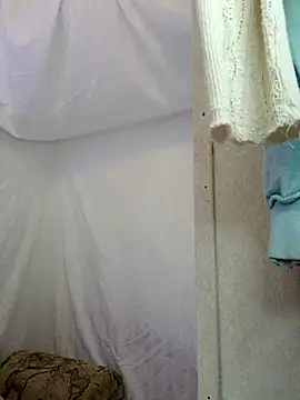 Snapshot of vvictoria_xxx chatting on 03-11-25, 02:10 vvictoria xxx online show from 03-11-25, 02:10