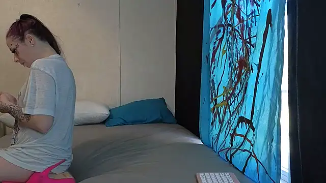 Snapshot of vvictoria_xxx chatting on 03-19-25, 03:40 vvictoria xxx online show from 03-19-25, 03:40