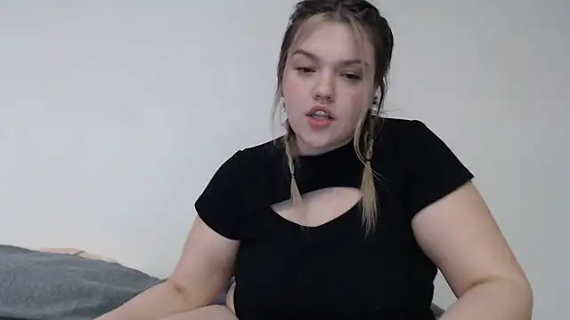 Snapshot of AnitaWillias chatting on 02-22-25, 11:03 AnitaWillias online show from 02-22-25, 11:03