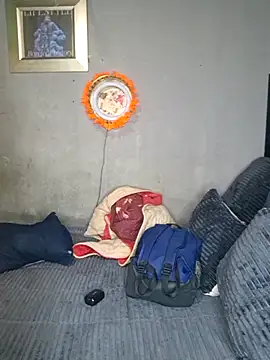 Petrossa online show from 04-19-26, 05:29