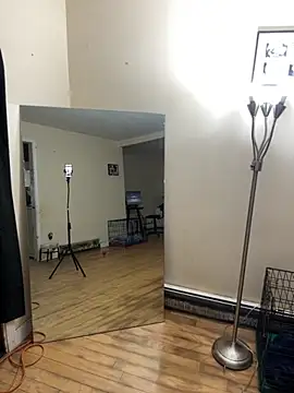 Snapshot of DaddySnowXX chatting on 09-12-25, 04:45 DaddySnowXX online show from 09-12-25, 04:45