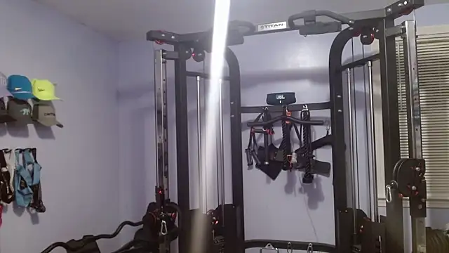 Snapshot of DaddySnowXX chatting on 11-01-25, 04:03 DaddySnowXX online show from 11-01-25, 04:03