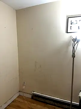 Snapshot of DaddySnowXX chatting on 11-25-25, 04:23 DaddySnowXX online show from 11-25-25, 04:23